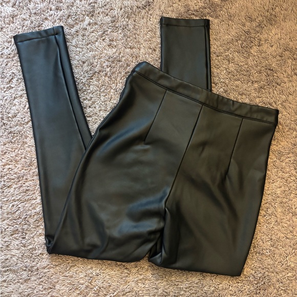 Fashion Nova Black Faux Leather Pants - Picture 4 of 6